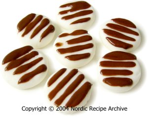 Peppermint patties brushed with chocolate