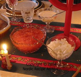 Salmon roe, smetana and chopped onion