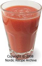 Grapefruit, strawberry and banana smoothie